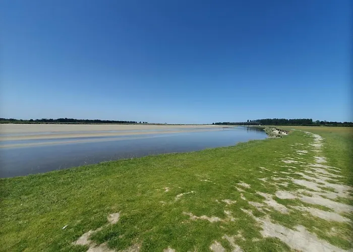 Studio Privatif Et Sa Piscine Aux Agapanthes De Cromel - Le Mont Saint-michel * Saint-Quentin-sur-le-Homme